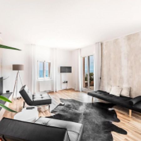 Kite & Lounge Hotel Club Da Baia Brenzone sul Garda Exterior photo
